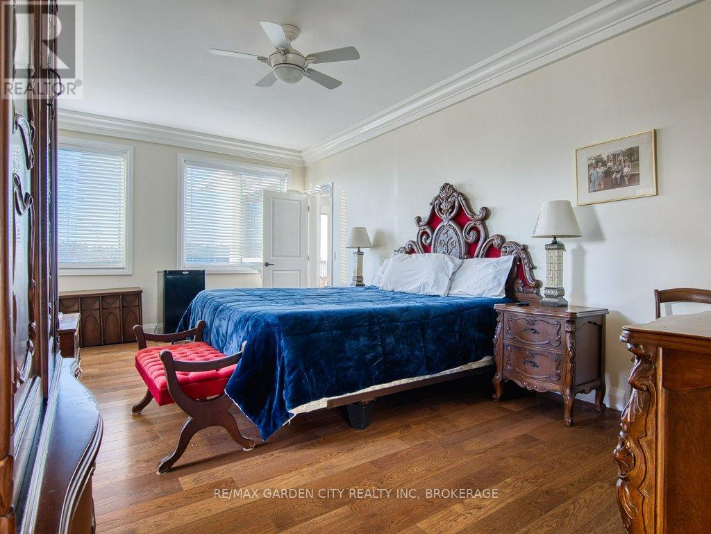 2400 Effingham Street, Pelham, Ontario  L0S 1C0 - Photo 8 - X12563130