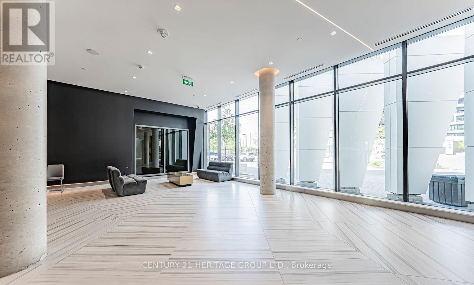 4208 - 8 Water Walk Drive, Markham, Ontario  L3R 6L4 - Photo 4 - N12557278