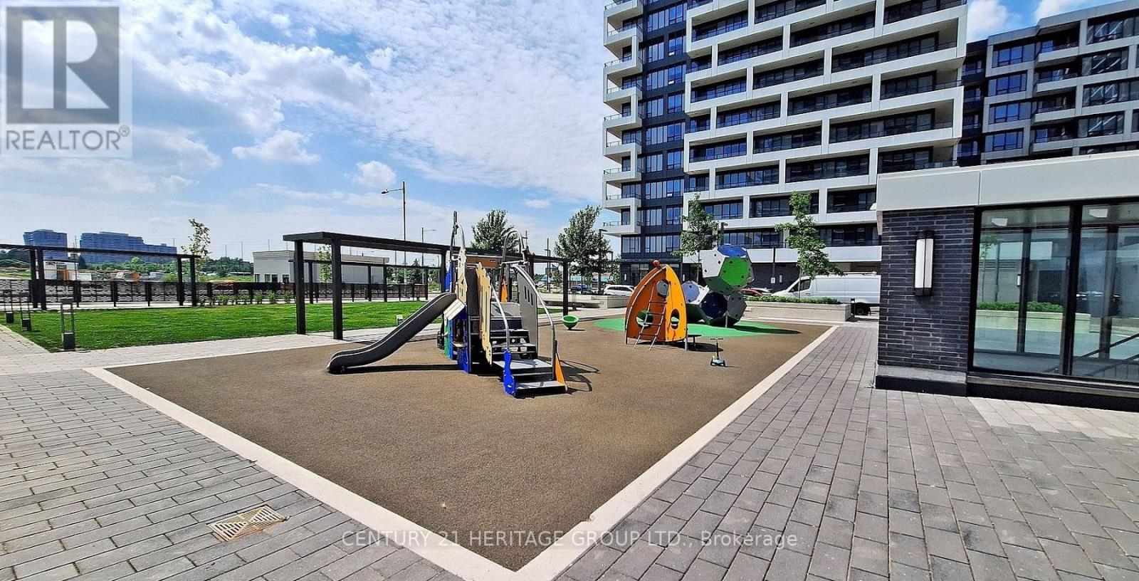 4208 - 8 Water Walk Drive, Markham, Ontario  L3R 6L4 - Photo 14 - N12557278