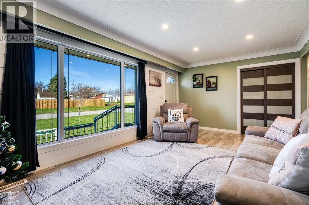 1826 Mayfair Street, Kingsville, Ontario  N9Y 2M6 - Photo 5 - 25029265