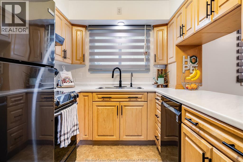 1826 Mayfair Street, Kingsville, Ontario  N9Y 2M6 - Photo 6 - 25029265