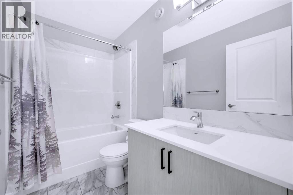 154 Silver Spruce Grove Sw, Calgary, Alberta  T2X 5M2 - Photo 14 - A2271694