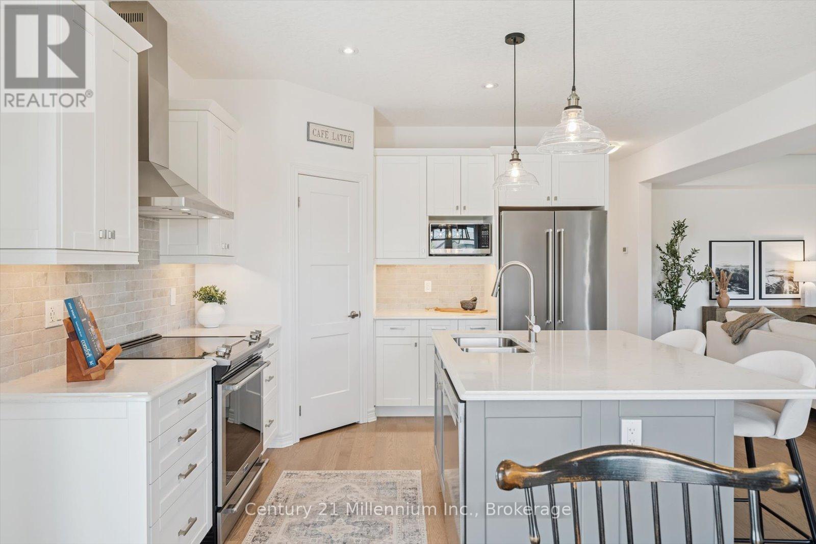 17 Bassett Street, Collingwood, Ontario  L9Y 3B7 - Photo 16 - S12563110