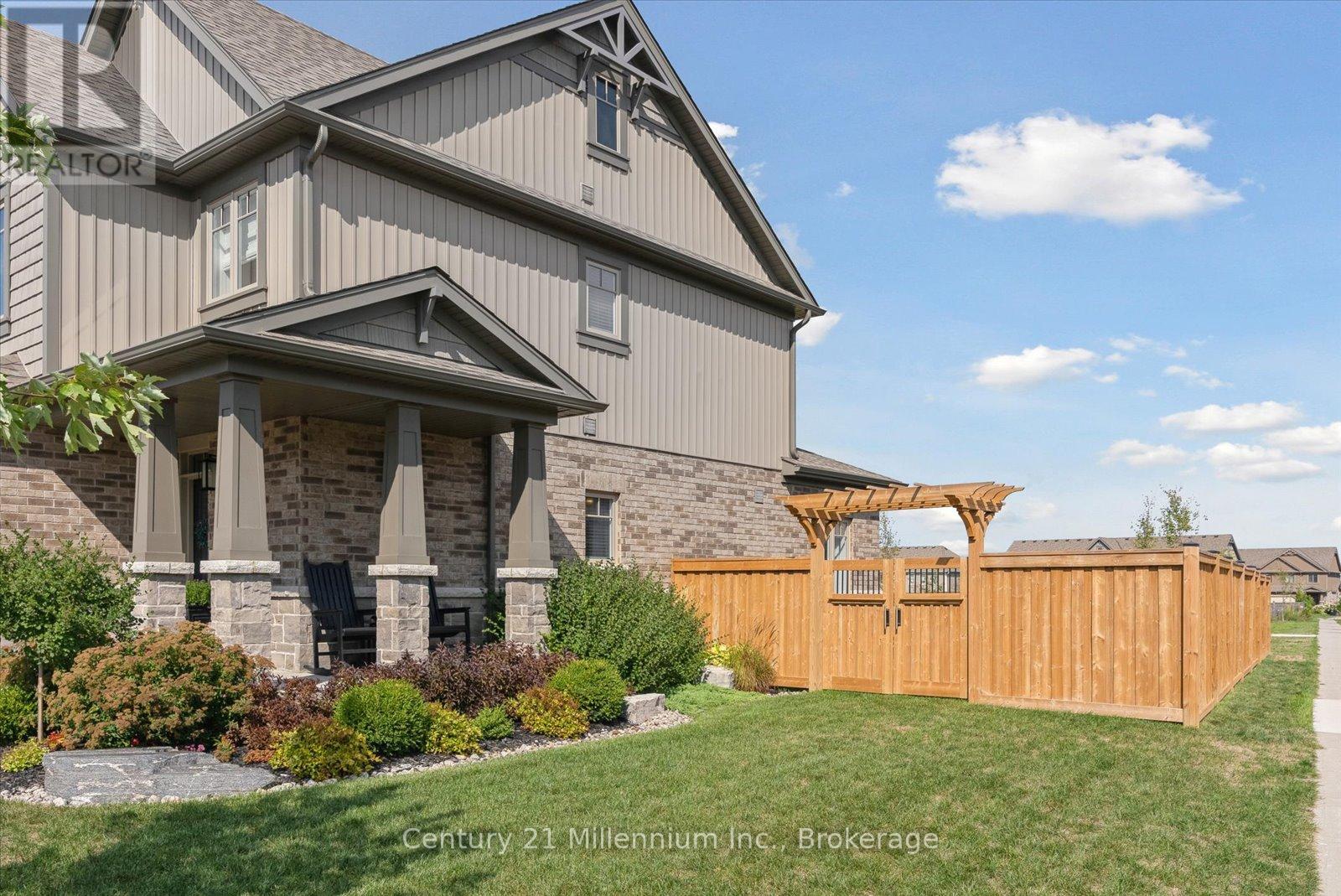 17 Bassett Street, Collingwood, Ontario  L9Y 3B7 - Photo 5 - S12563110