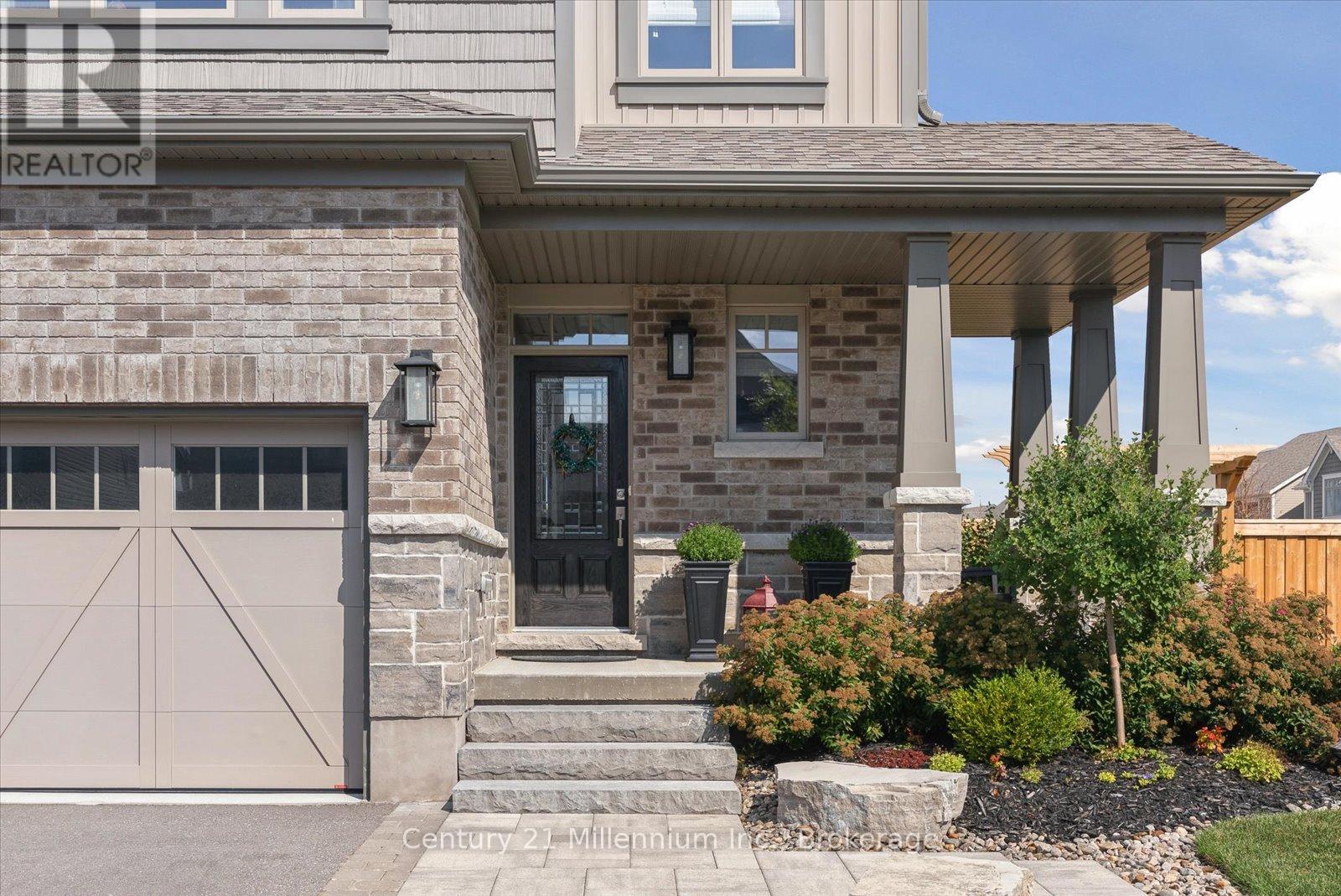 17 Bassett Street, Collingwood, Ontario  L9Y 3B7 - Photo 6 - S12563110