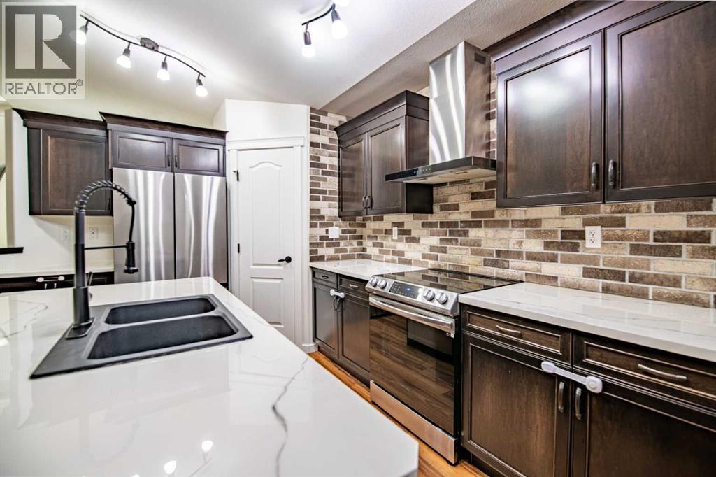 42 Landry Bend, Red Deer, Alberta  T4R 3S5 - Photo 6 - A2270918