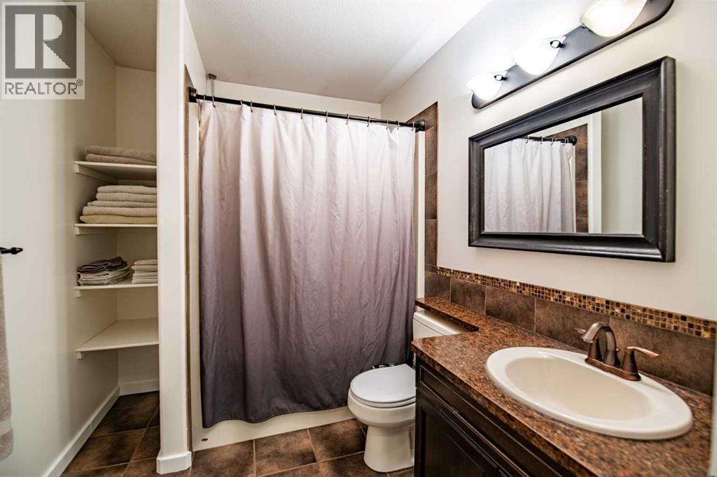 42 Landry Bend, Red Deer, Alberta  T4R 3S5 - Photo 21 - A2270918