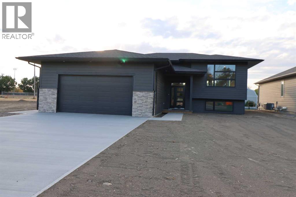 531 4 St, Vauxhall, Alberta  T0K 2K0 - Photo 21 - A2261066