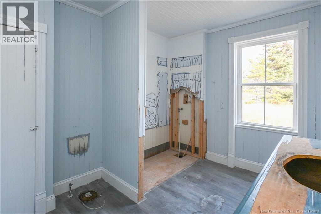 121 Chemin De La Baie Road, Pointe-Alexandre, New Brunswick  E8T 2H3 - Photo 19 - NB130386
