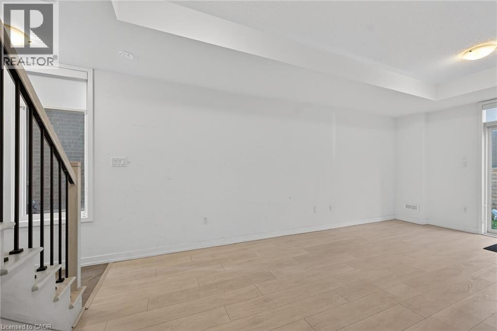 205 Sabina Drive, Oakville, Ontario  L6H 0L4 - Photo 9 - 40787790