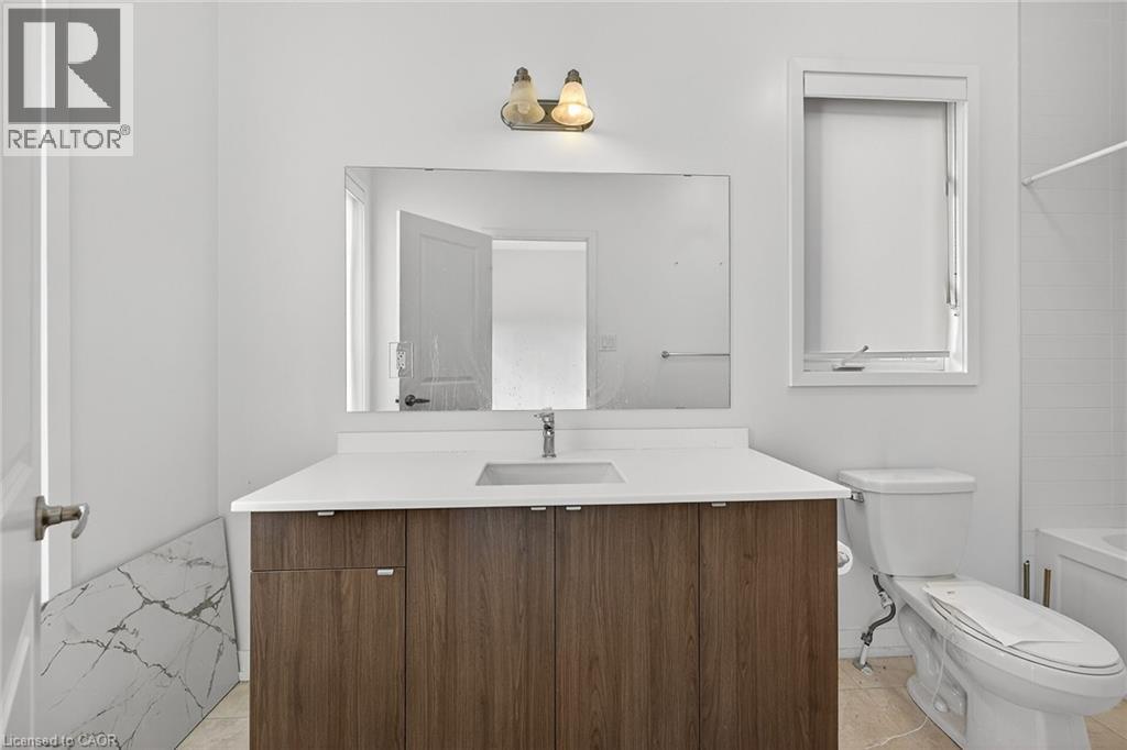 205 Sabina Drive, Oakville, Ontario  L6H 0L4 - Photo 32 - 40787790