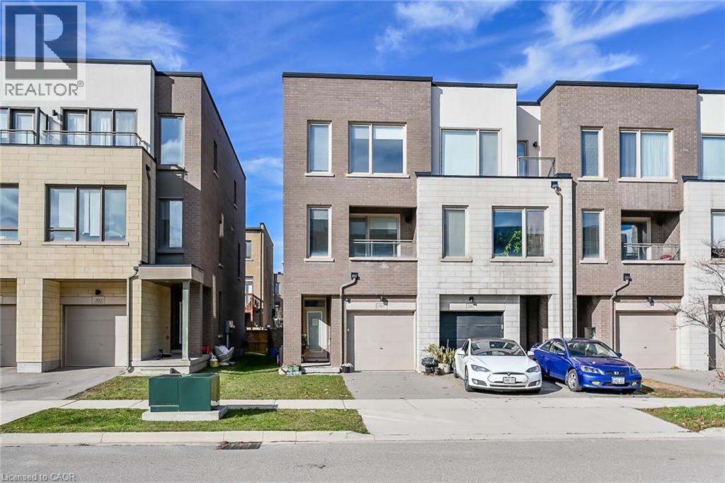 205 Sabina Drive, Oakville, Ontario  L6H 0L4 - Photo 3 - 40787790