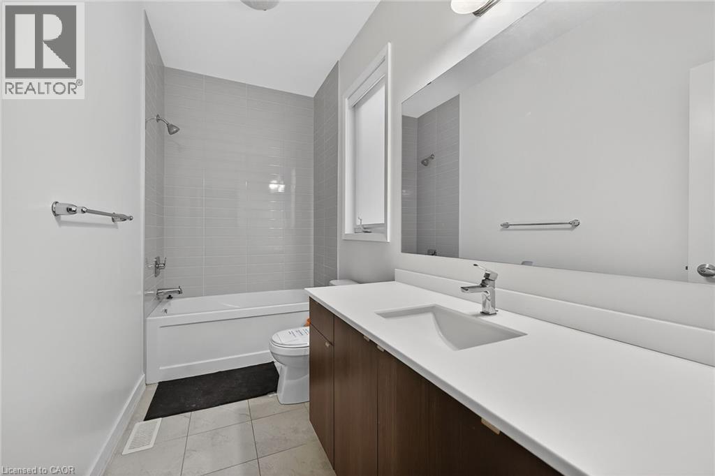 205 Sabina Drive, Oakville, Ontario  L6H 0L4 - Photo 38 - 40787790