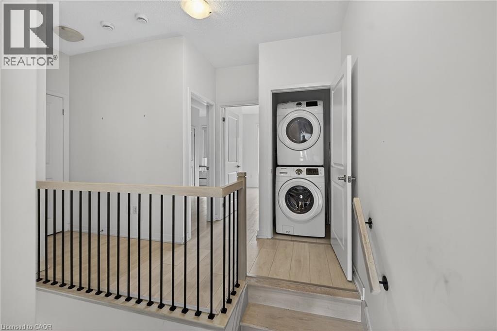 205 Sabina Drive, Oakville, Ontario  L6H 0L4 - Photo 40 - 40787790