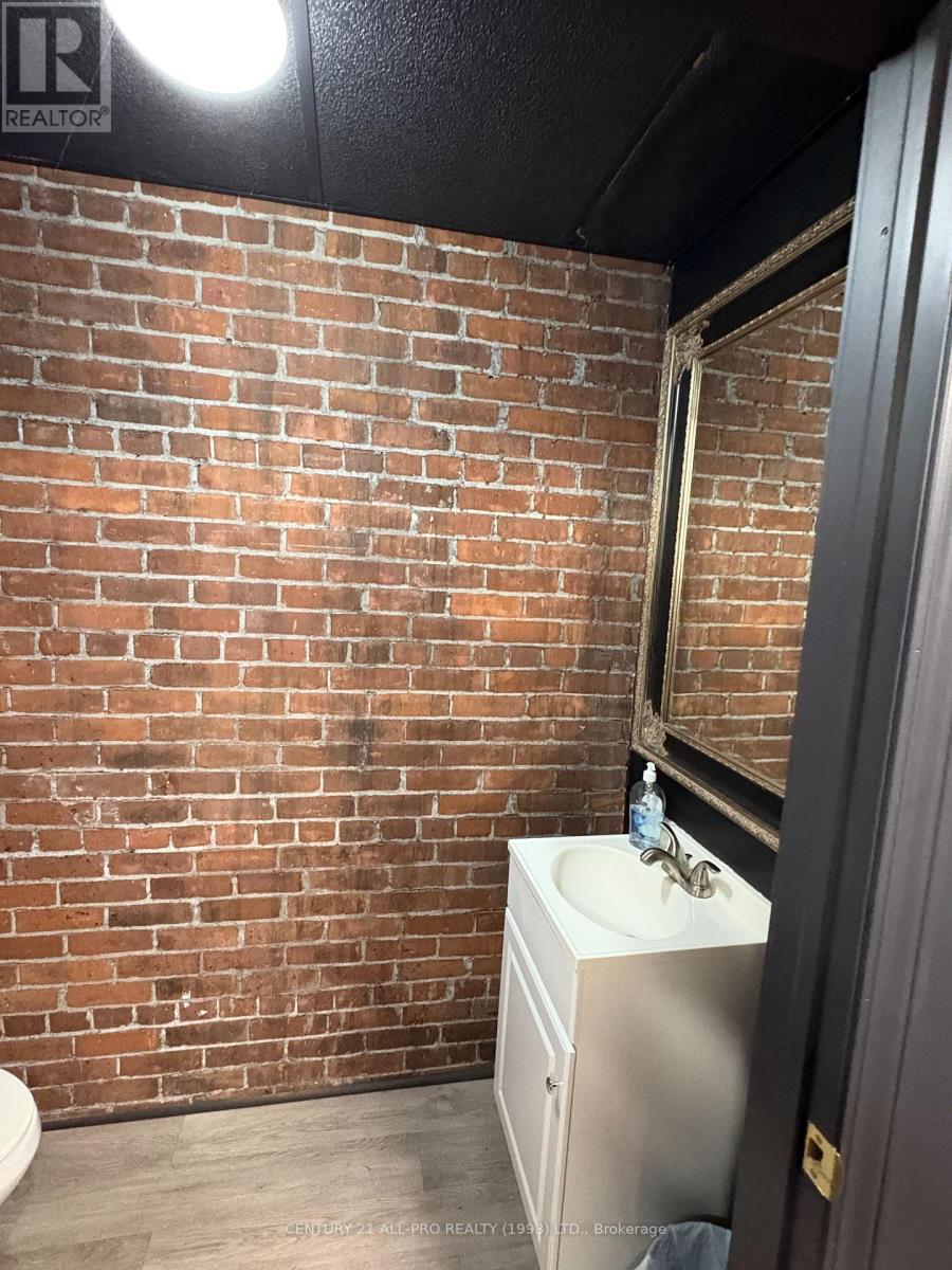 Unit 0 - 609 William Street, Cobourg, Ontario  K9A 3A5 - Photo 9 - X12563092