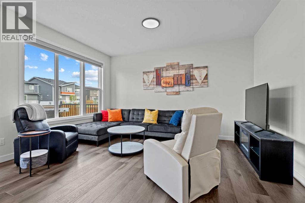 122 South Shore Court, Chestermere, Alberta  T1X 2S2 - Photo 9 - A2263783