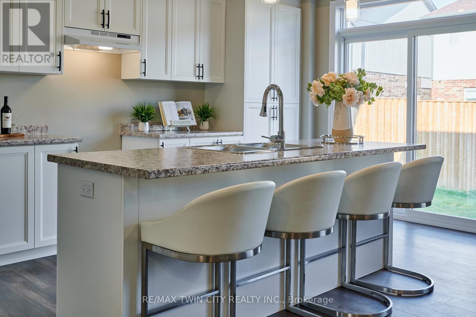 364 Chokecherry Crescent, Waterloo, Ontario  N2V 0H1 - Photo 23 - X11922984