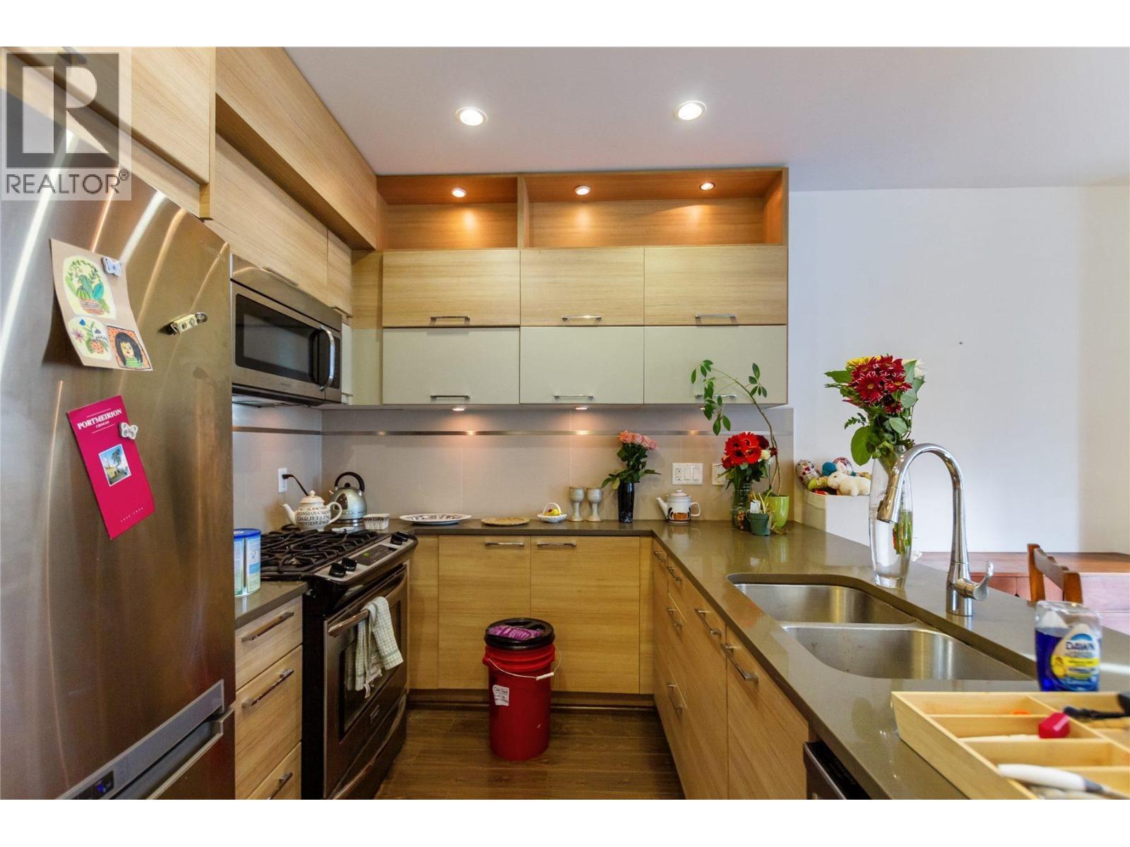 101 9150 University High Street, Burnaby, British Columbia  V5A 0C5 - Photo 10 - R3068543