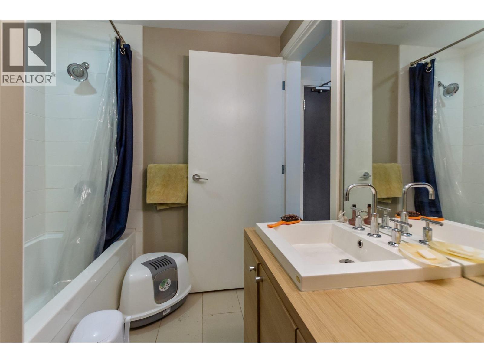 101 9150 University High Street, Burnaby, British Columbia  V5A 0C5 - Photo 17 - R3068543