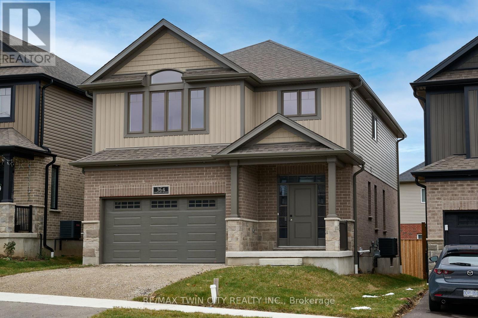 364 Chokecherry Crescent, Waterloo, Ontario  N2V 0H1 - Photo 3 - X11922984