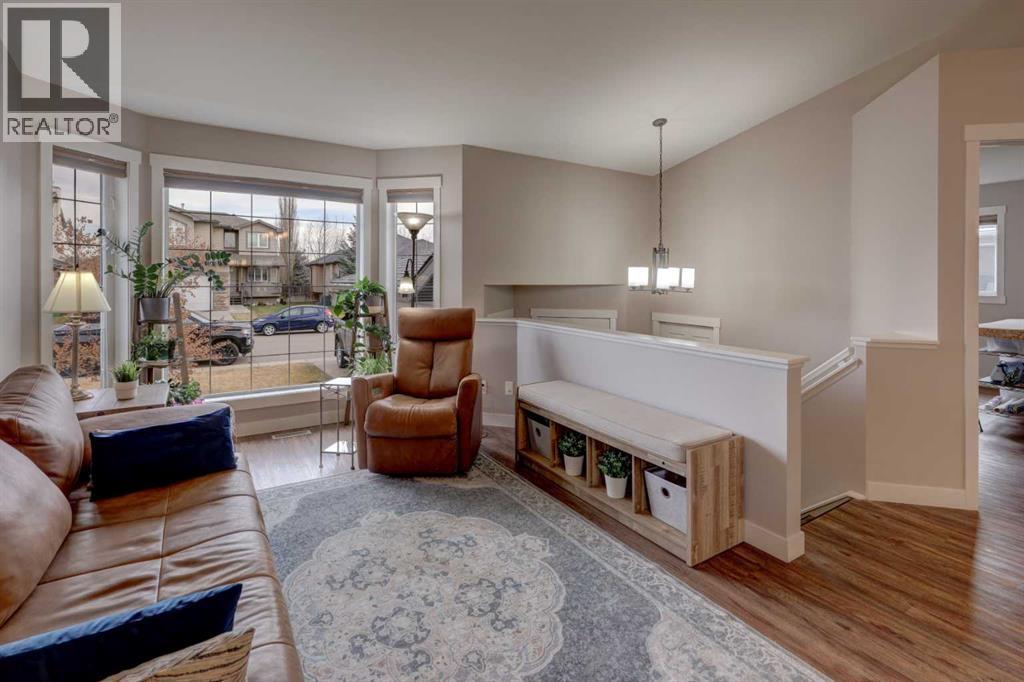 33 Willowbrook Crescent Nw, Airdrie, Alberta  T4B 2S4 - Photo 6 - A2270683