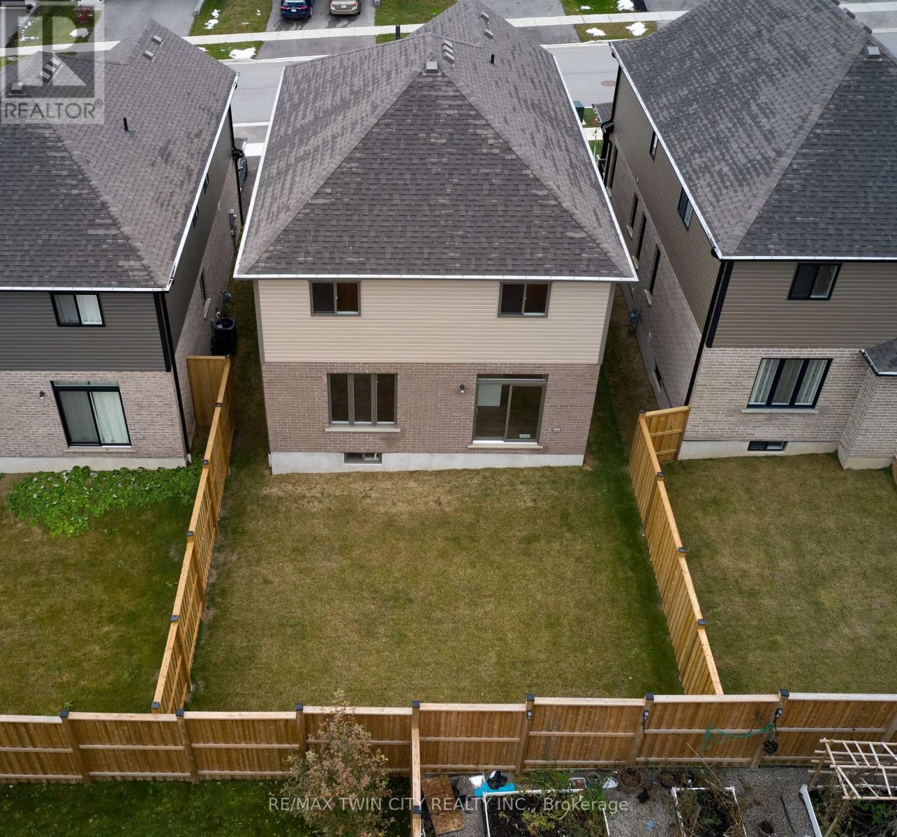 364 Chokecherry Crescent, Waterloo, Ontario  N2V 0H1 - Photo 38 - X11922984