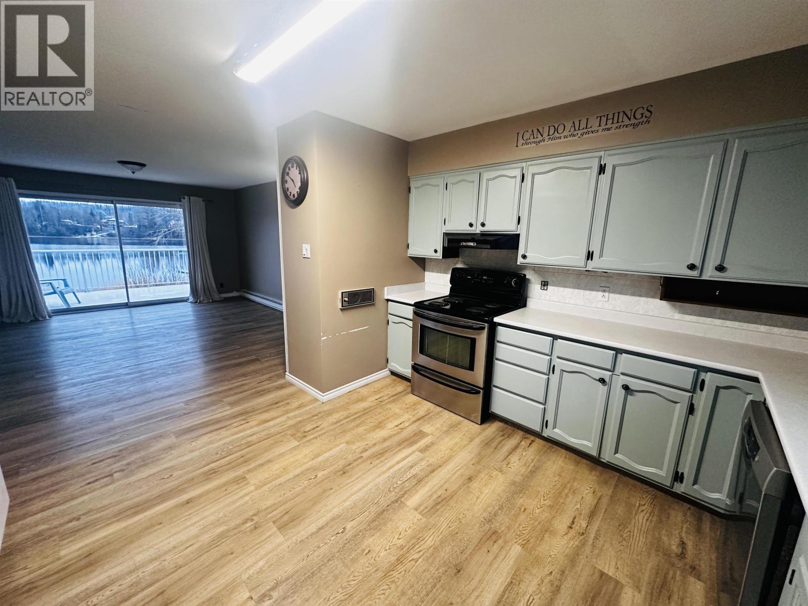 298 Pioneer Way, Burns Lake, British Columbia  V0J 1E0 - Photo 10 - R3069019