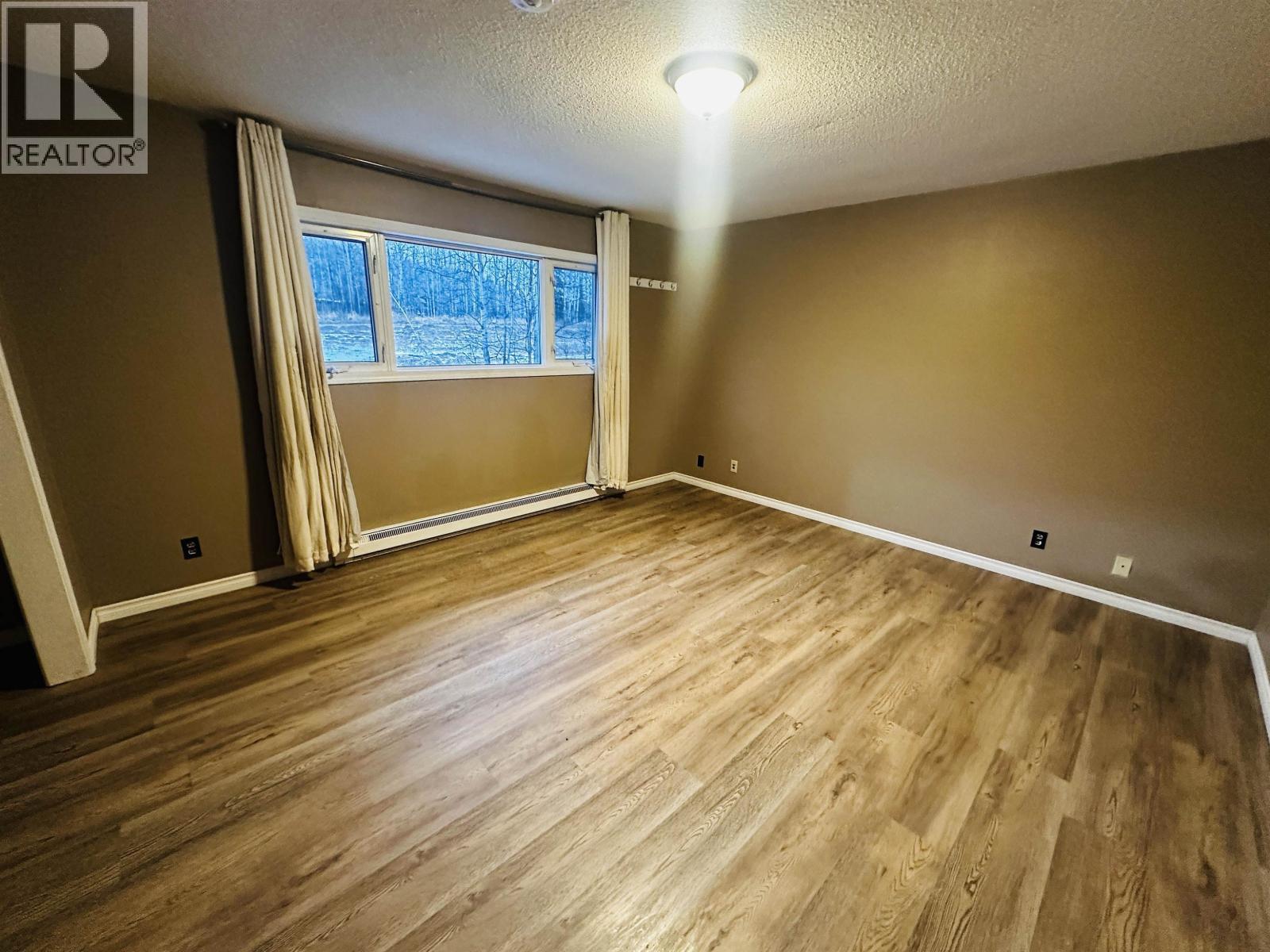 298 Pioneer Way, Burns Lake, British Columbia  V0J 1E0 - Photo 16 - R3069019