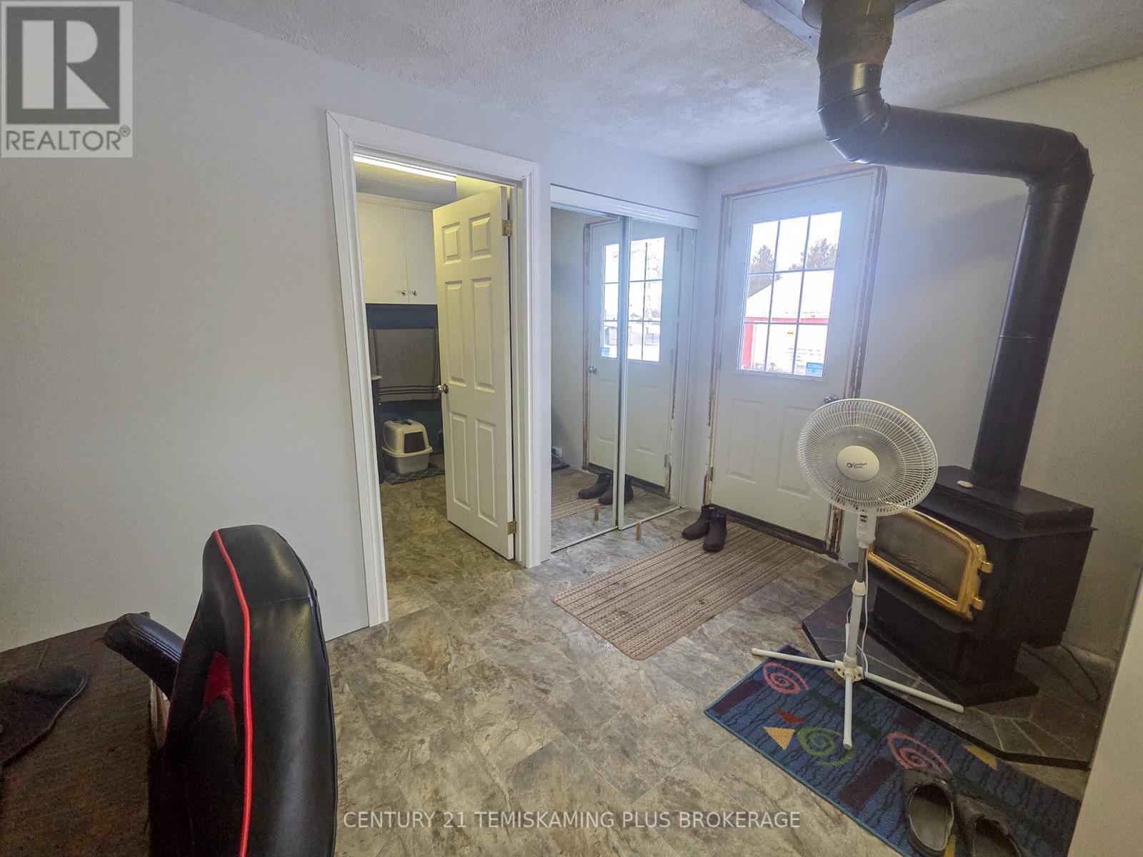 28 Fifth Street, Timiskaming, Ontario  P0J 1G0 - Photo 4 - T12478965