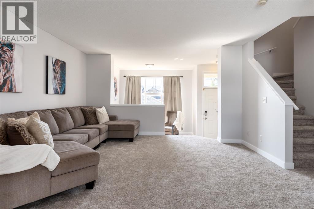 75 Mckenzie Towne Gate Se, Calgary, Alberta  T2Z 4G1 - Photo 9 - A2252253