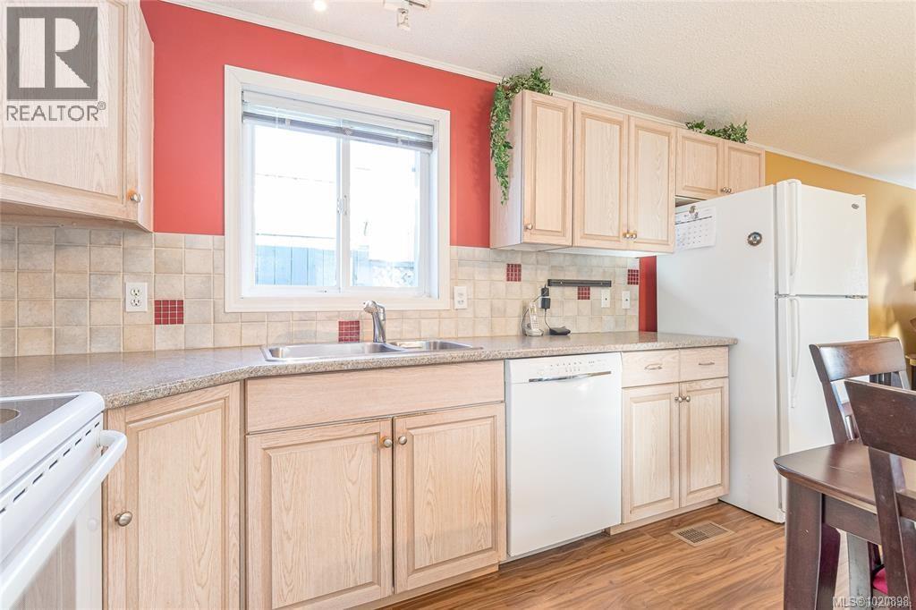 3955 Valewood Dr, Nanaimo, British Columbia V9T 6B9 - Photo 5 - 1020898