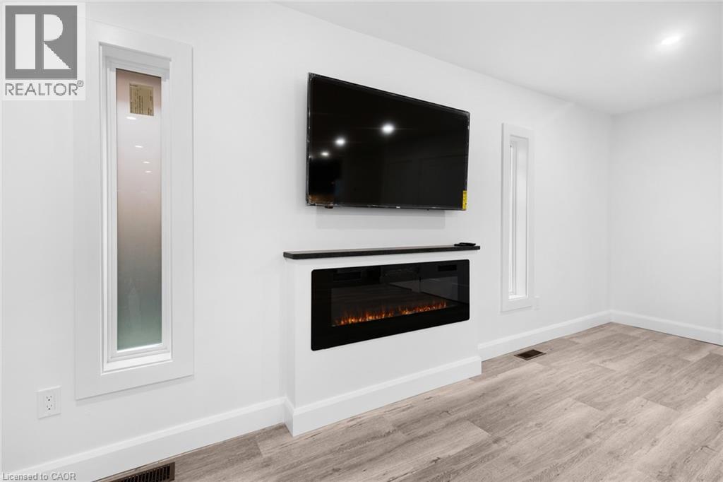 17 Church Street E, Delhi, Ontario  N4B 1T3 - Photo 13 - 40788699