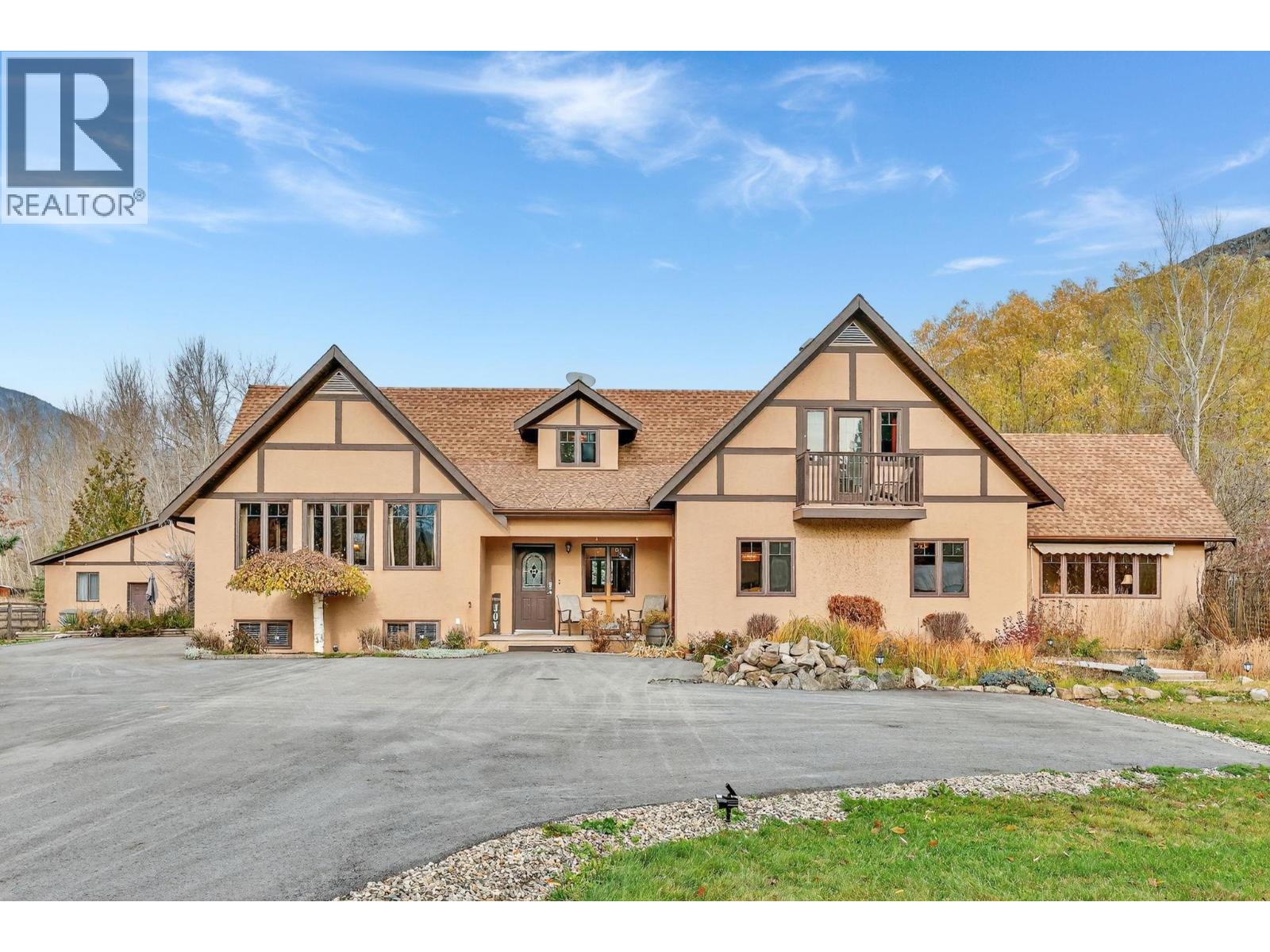 3194 Johnson Road, Salmon Arm, British Columbia