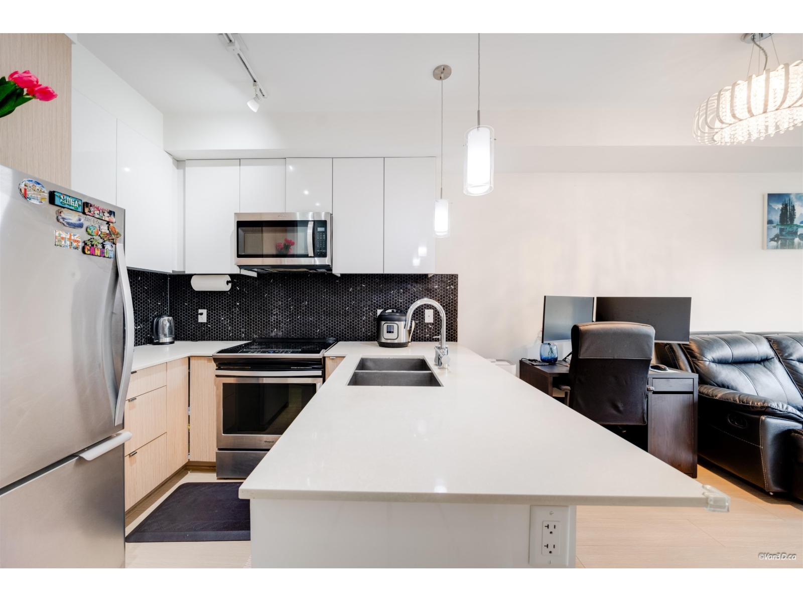 104 6438 195a Street, Surrey, British Columbia V4N 6R5 - Photo 3 - R3063546