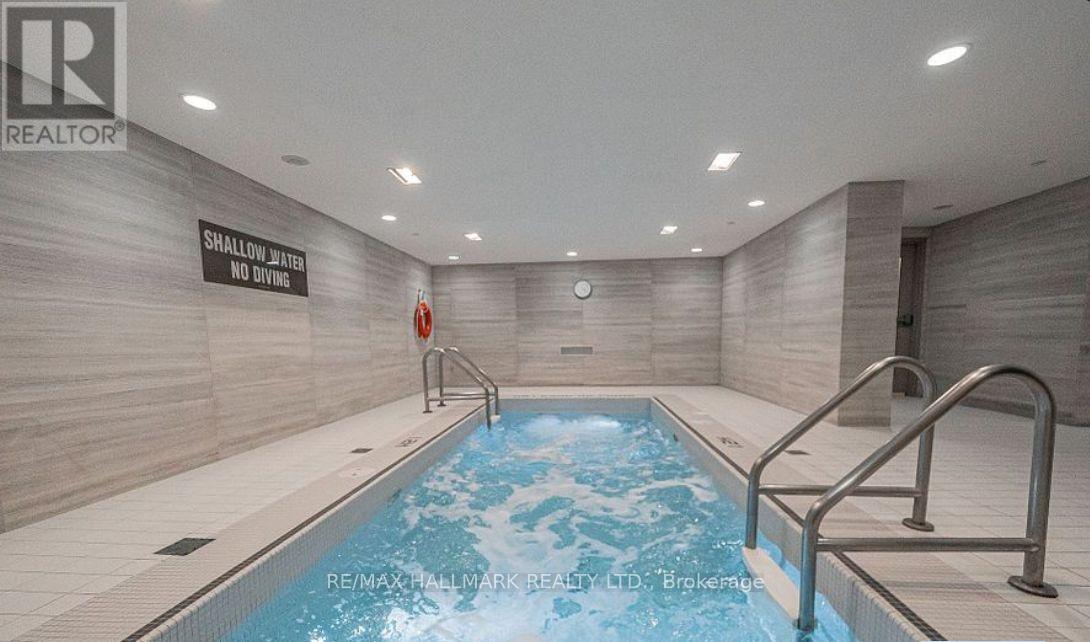 701 - 39 Queens Quay E, Toronto, Ontario  M5E 0A5 - Photo 17 - C12562974