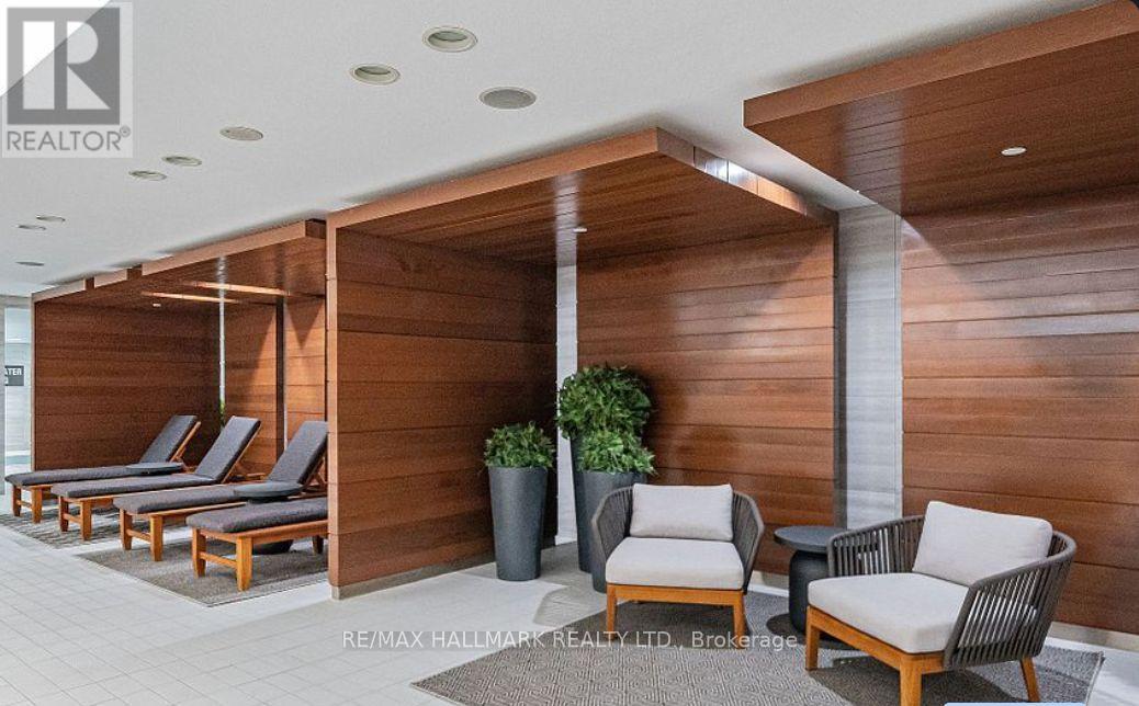 701 - 39 Queens Quay E, Toronto, Ontario  M5E 0A5 - Photo 18 - C12562974