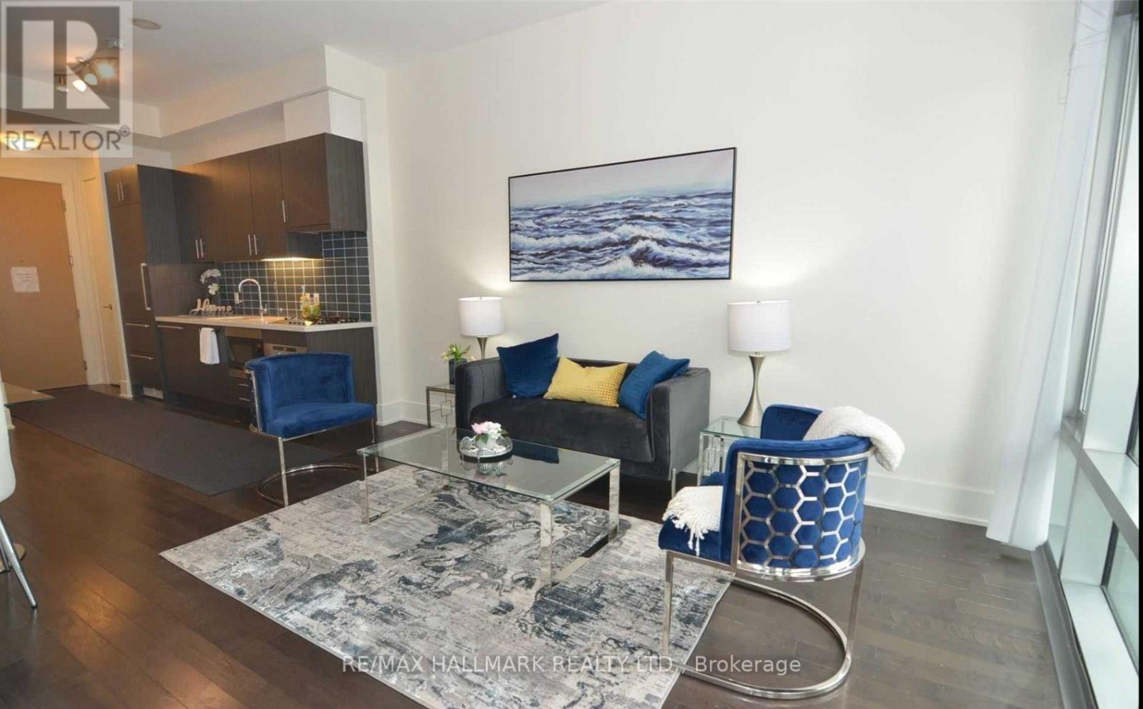 701 - 39 Queens Quay E, Toronto, Ontario  M5E 0A5 - Photo 3 - C12562974