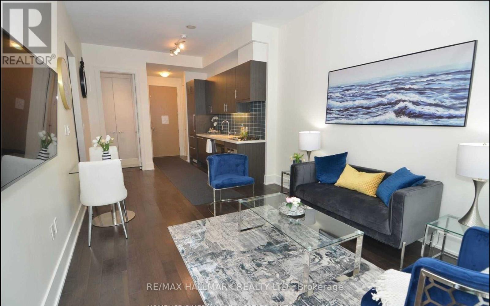 701 - 39 Queens Quay E, Toronto, Ontario  M5E 0A5 - Photo 4 - C12562974