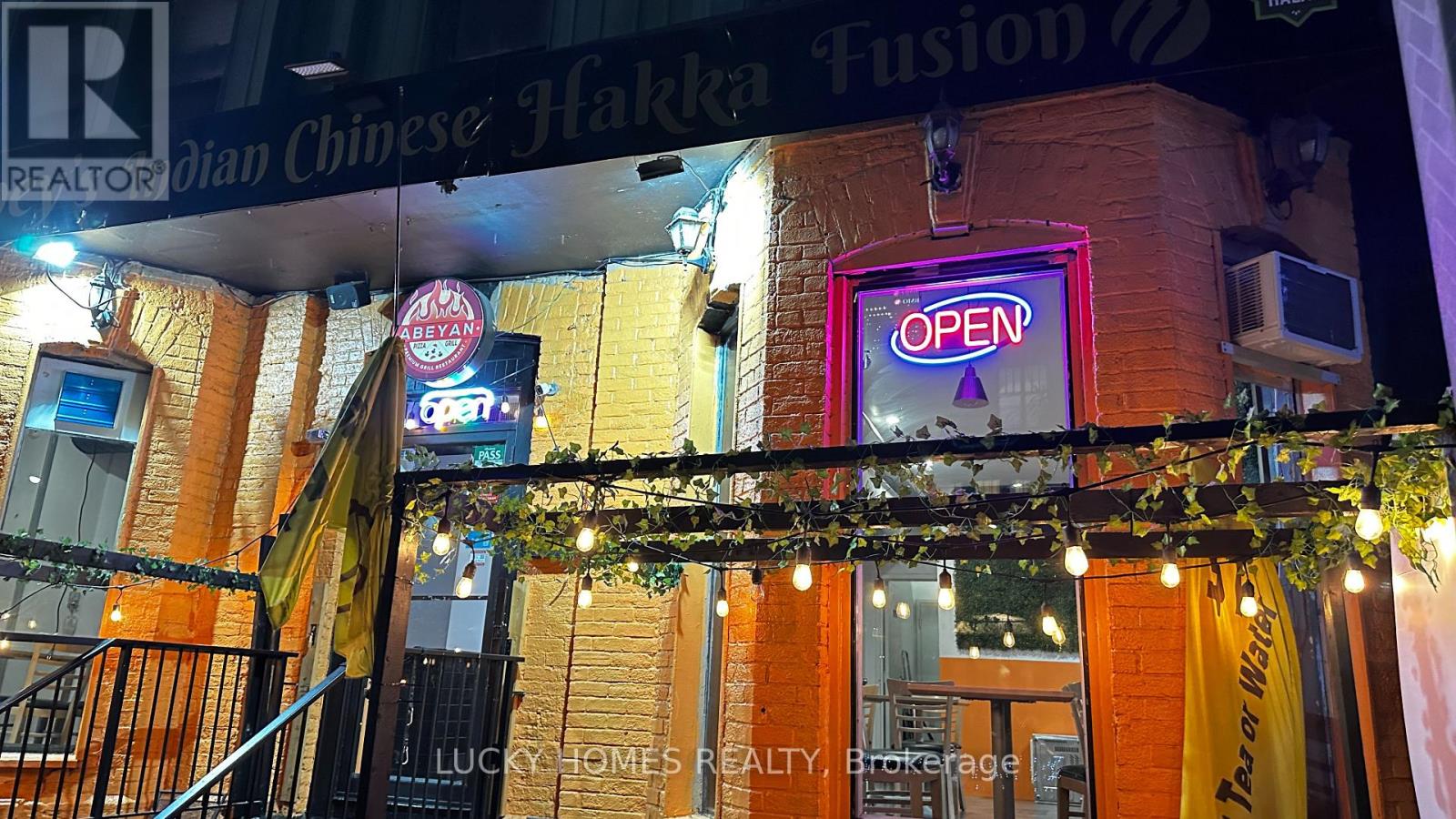 118 John Street, Toronto, Ontario  M5V 2E3 - Photo 12 - C12562978