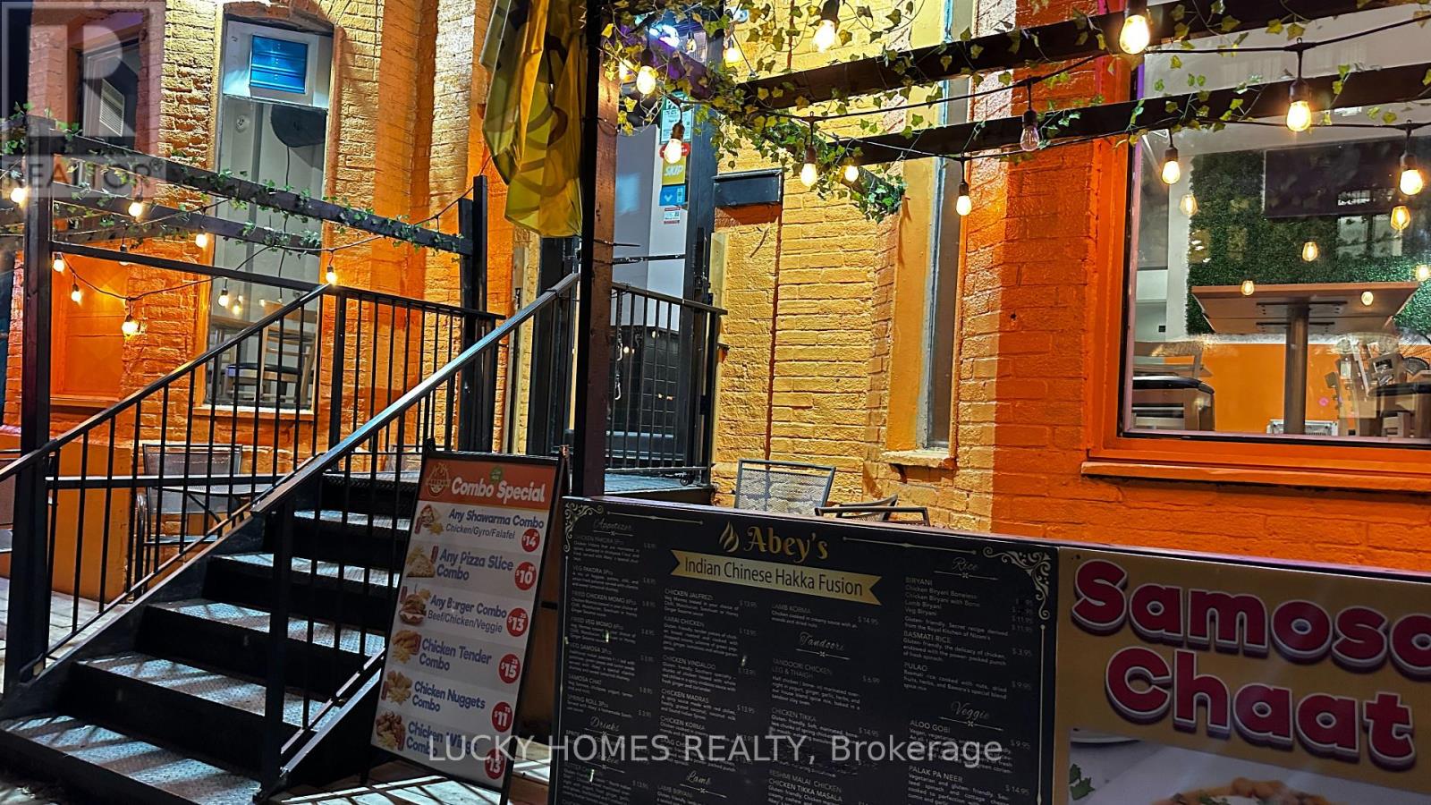 118 John Street, Toronto, Ontario  M5V 2E3 - Photo 14 - C12562978