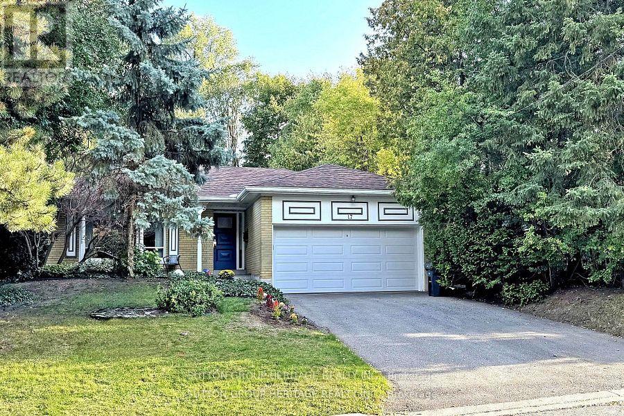 17 Brenham Crescent, Toronto, Ontario  M2M 2K9 - Photo 2 - C12562984