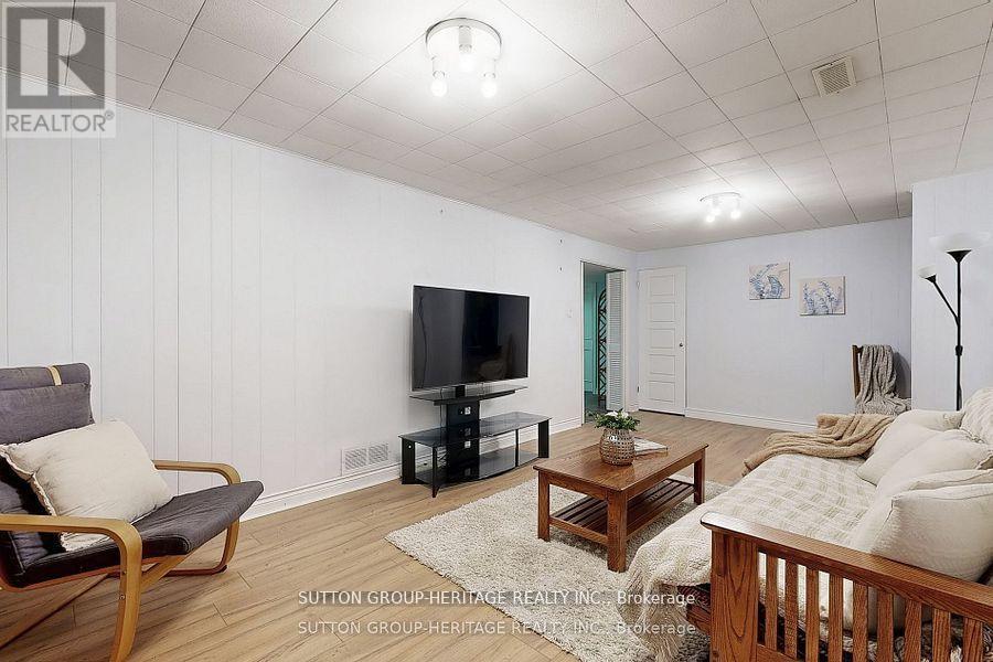 17 Brenham Crescent, Toronto, Ontario  M2M 2K9 - Photo 29 - C12562984