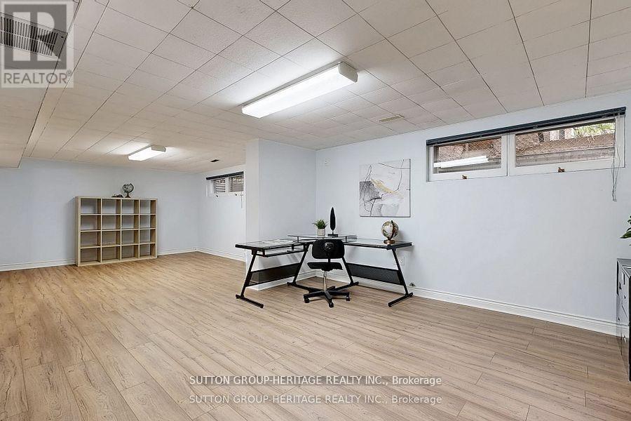 17 Brenham Crescent, Toronto, Ontario  M2M 2K9 - Photo 33 - C12562984