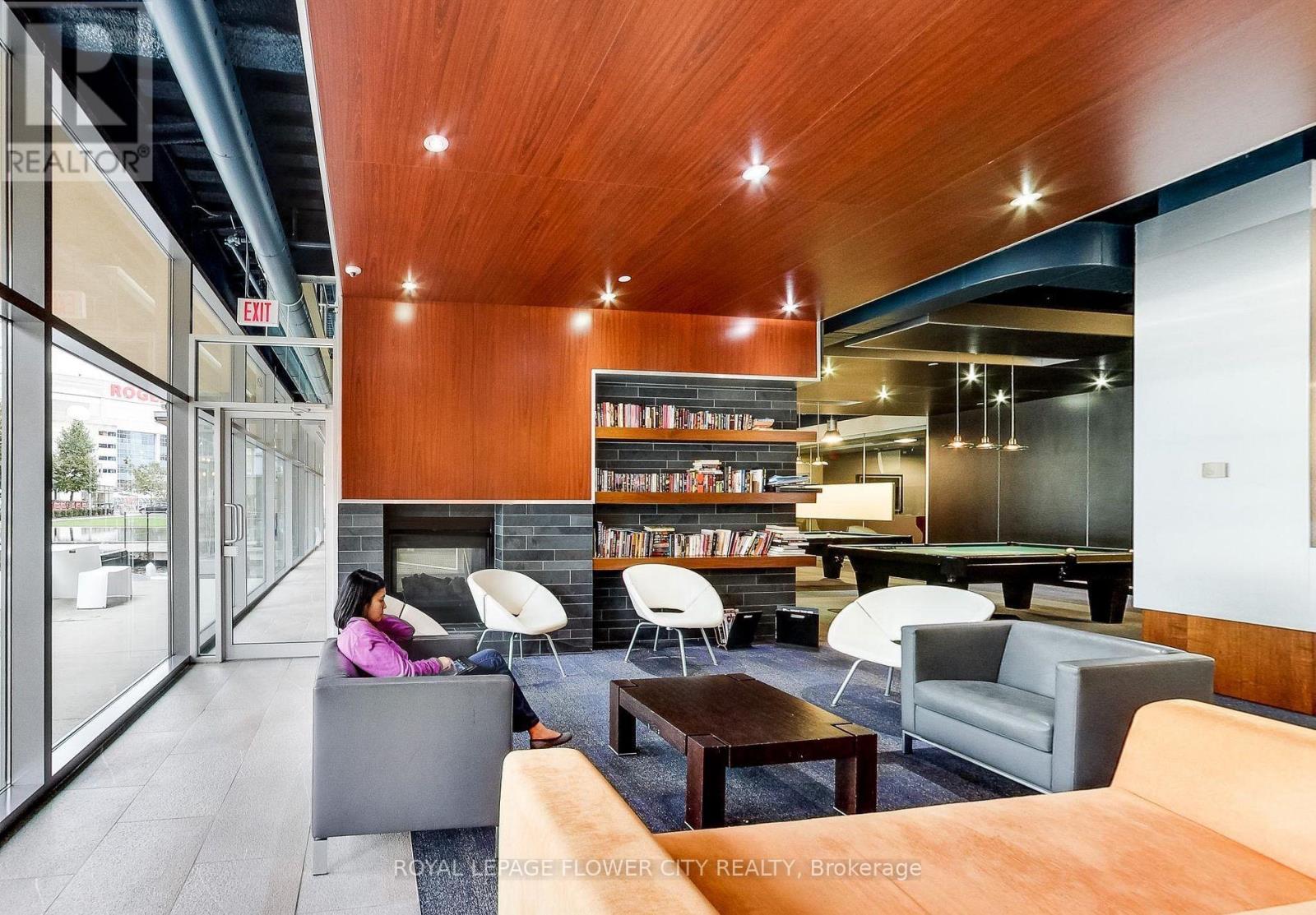 509 - 35 Mariner Terrace, Toronto, Ontario  M5V 3V9 - Photo 4 - C12563052