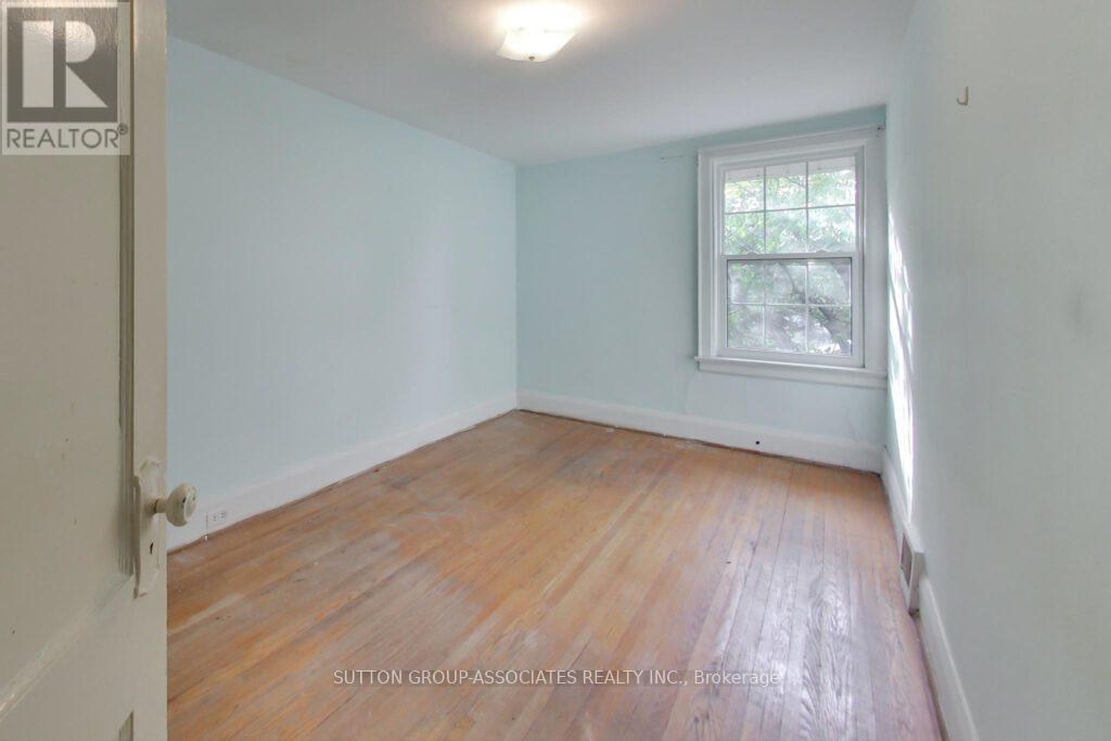 66 Appleton Avenue, Toronto, Ontario  M6E 3A5 - Photo 24 - C12563094