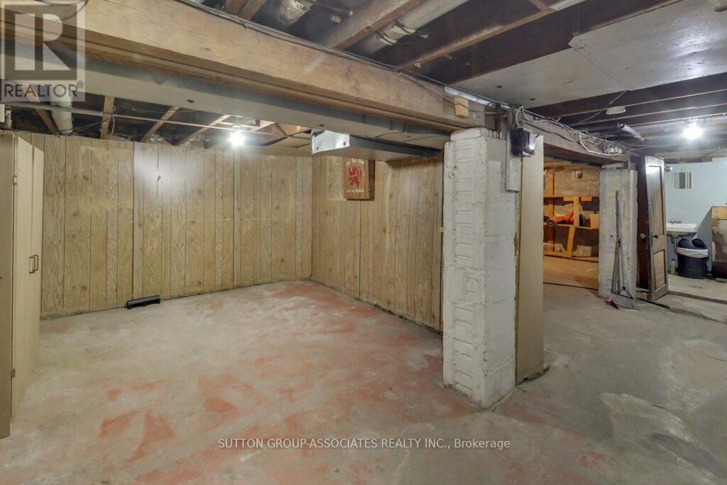 66 Appleton Avenue, Toronto, Ontario  M6E 3A5 - Photo 30 - C12563094