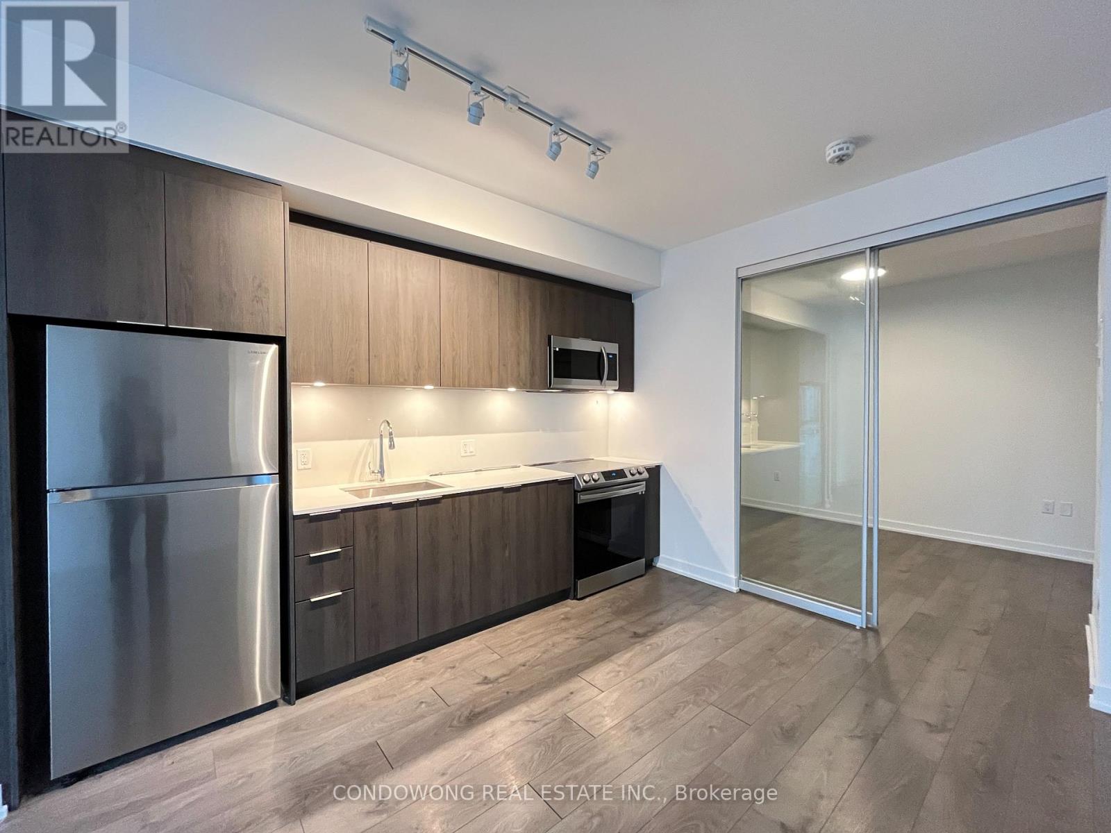 2309 - 357 King Street W, Toronto, Ontario  M5V 0S7 - Photo 2 - C12563098
