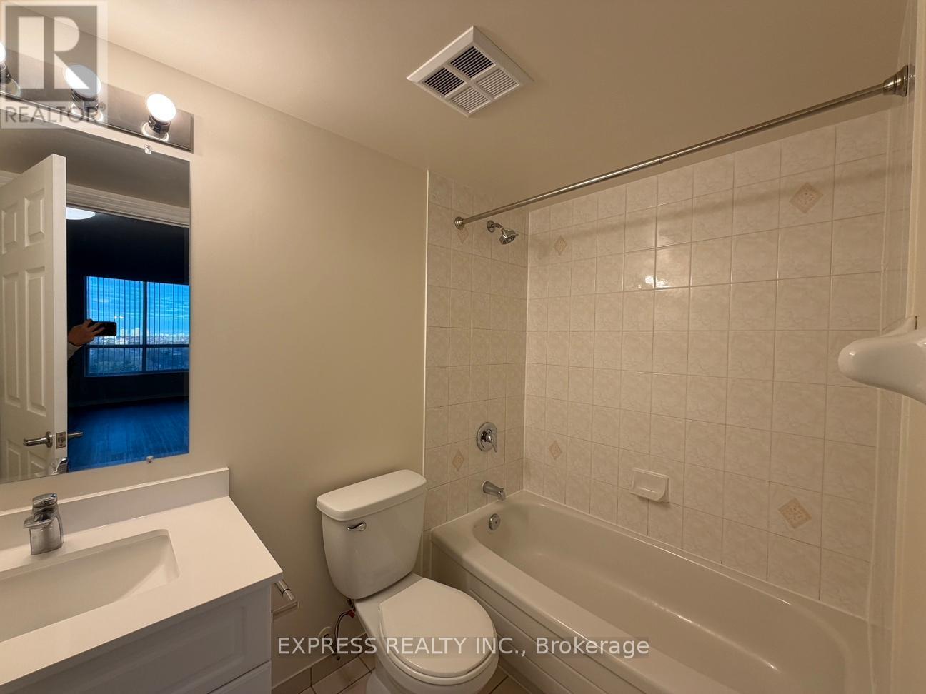 Ph10 - 39 Pemberton Avenue, Toronto, Ontario  M2M 4L6 - Photo 12 - C12563116