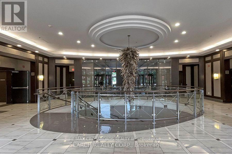 601 - 133 Wynford Drive, Toronto, Ontario  M3C 0J5 - Photo 3 - C12563136