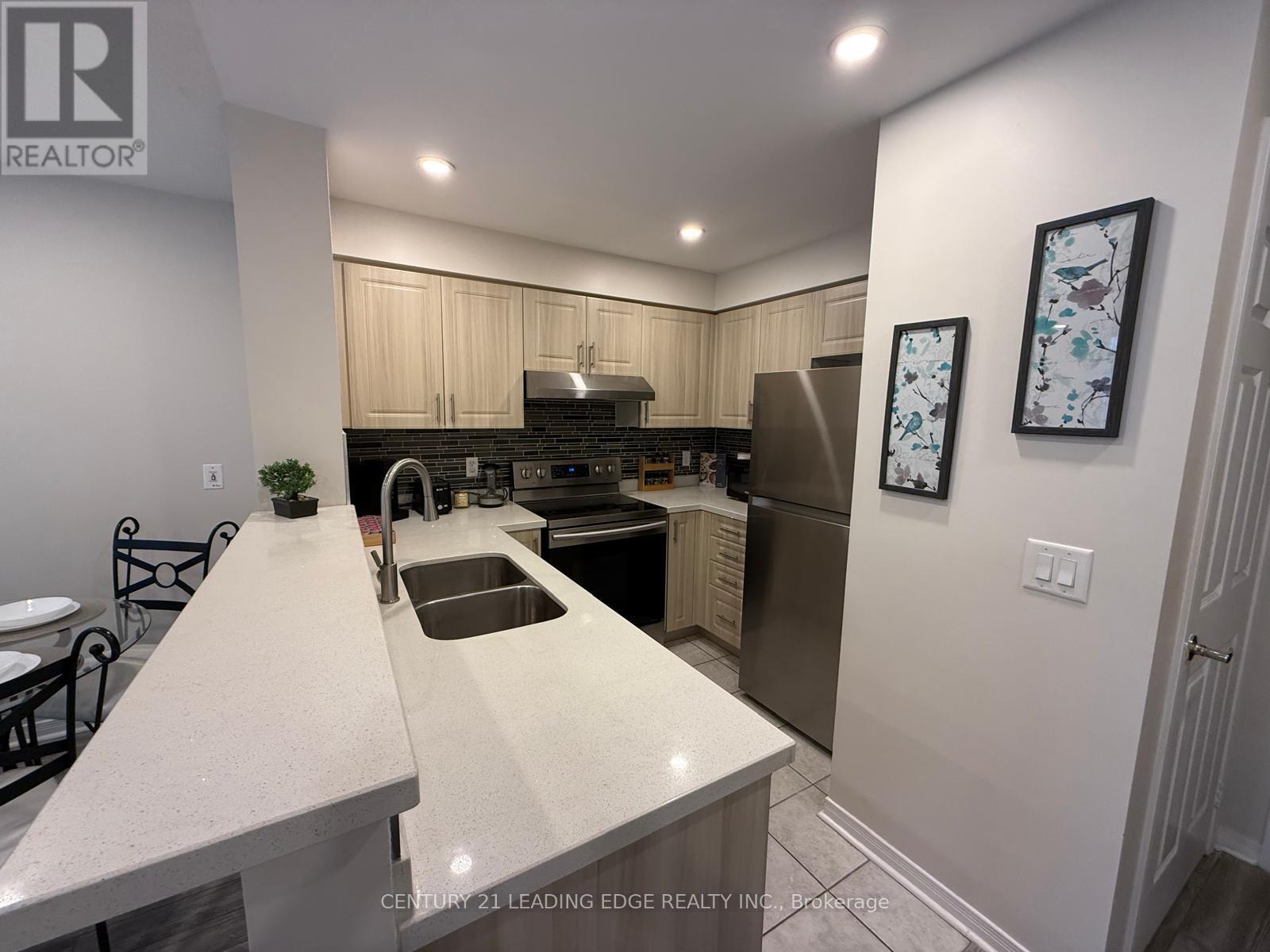 PH10 - 28 OLIVE DRIVE, Toronto, Ontario